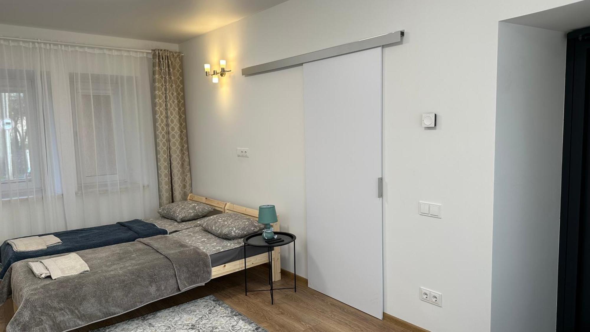 Japandi Apartamentai カウナス エクステリア 写真