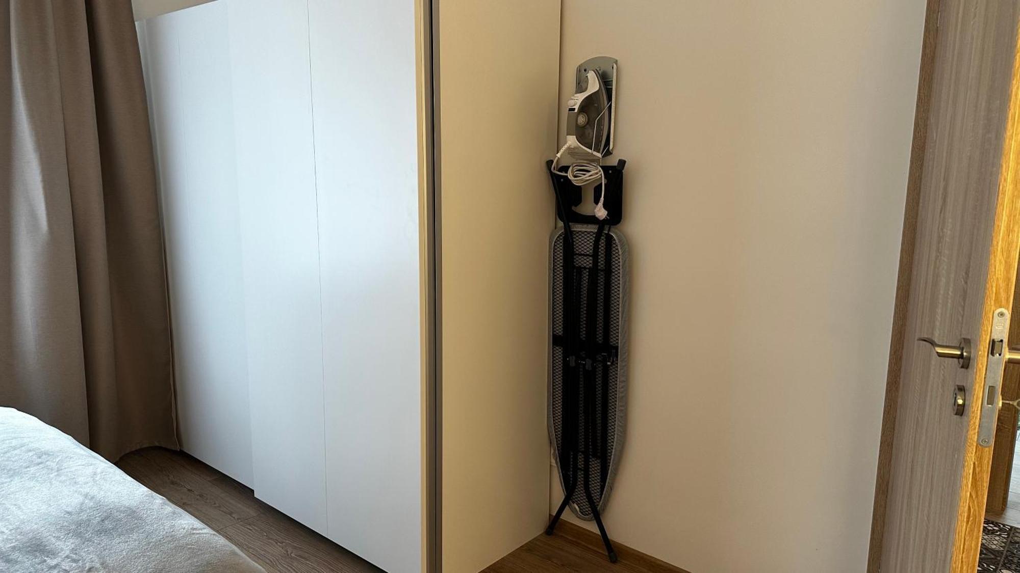 Japandi Apartamentai カウナス エクステリア 写真